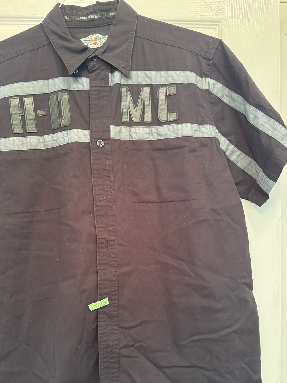 Harley-Davidson Black Short Sleeve Button Shirt with Silver Stripes